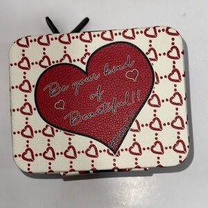 Brighton travel jewelry case zipper closure.